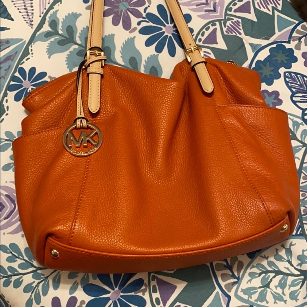 Michael Kors purse